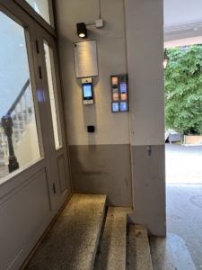 Dørtelefon for oppgang B